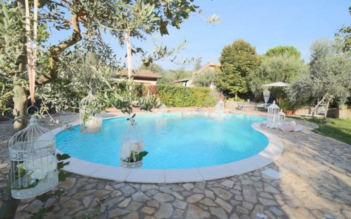 Podere Di Vignantica Villa กาสโตรวิลลารี ภายนอก รูปภาพ